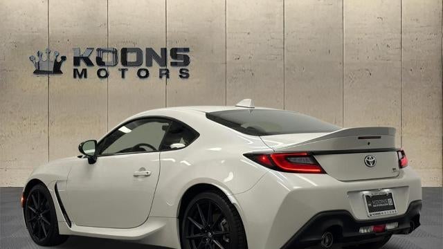 2025 Toyota GR86 Premium