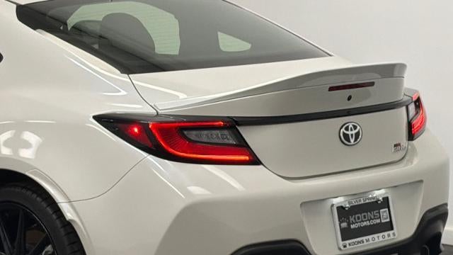 2025 Toyota GR86 Premium