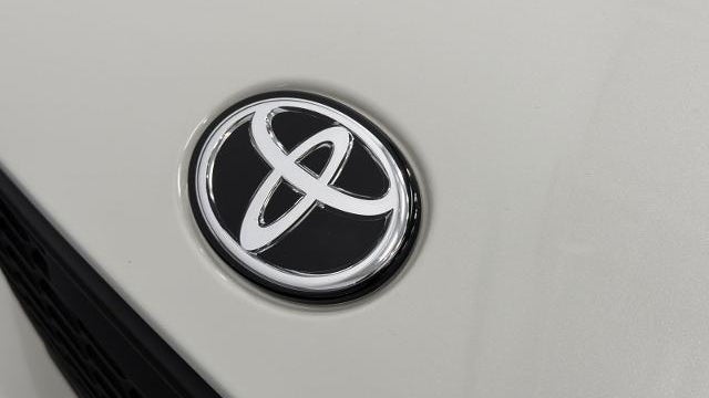 2025 Toyota GR86 Premium