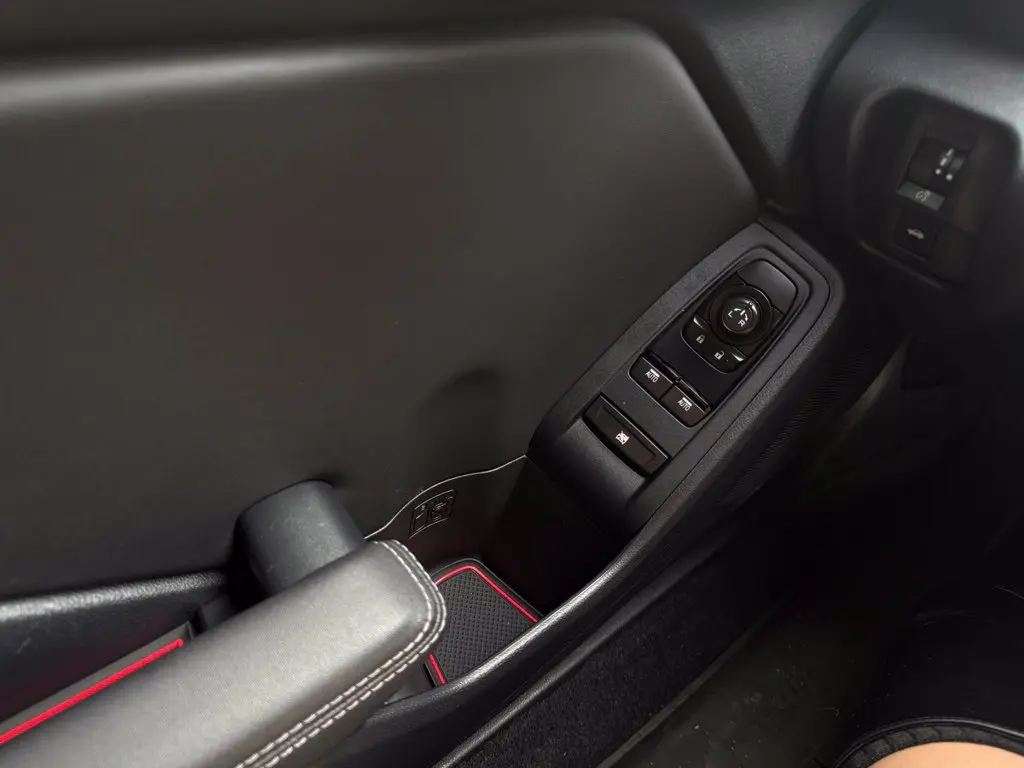 2025 Toyota 86 - $31,999
