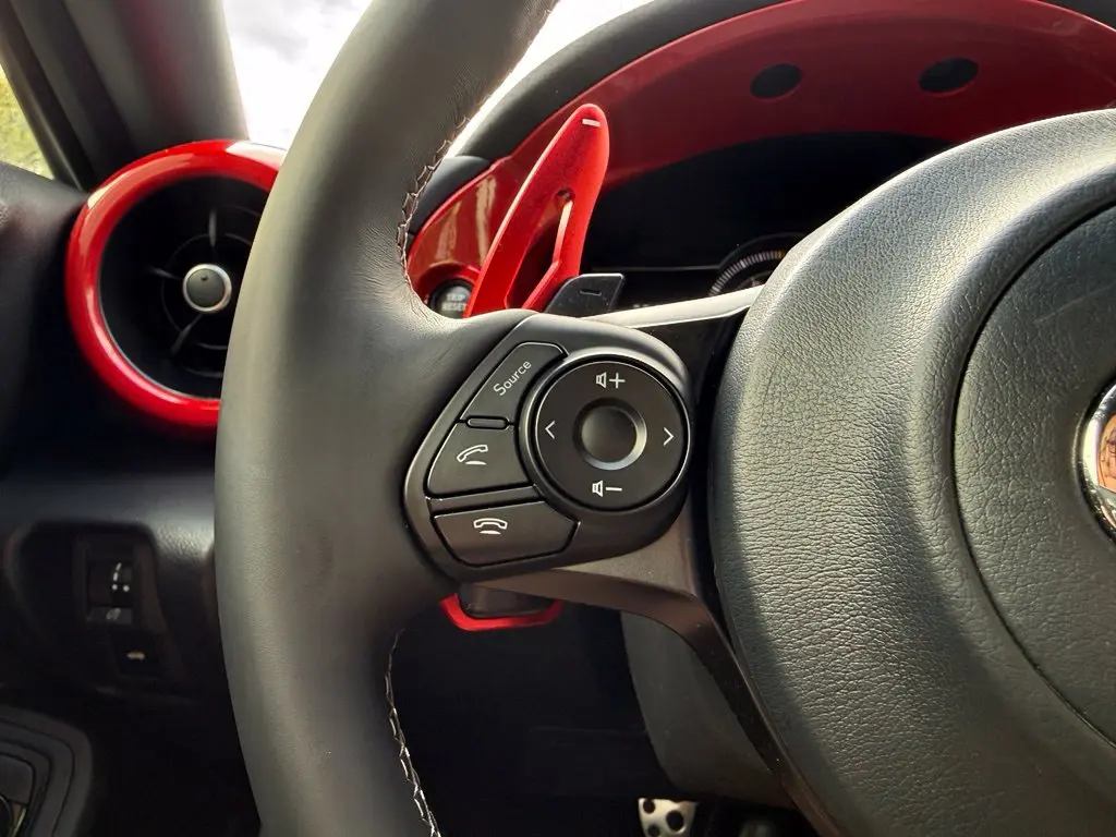 2025 Toyota 86 - $31,999