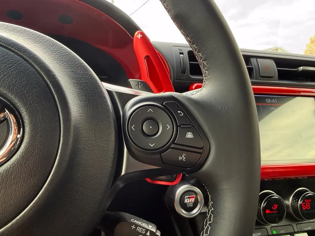 2025 Toyota 86 - $31,999
