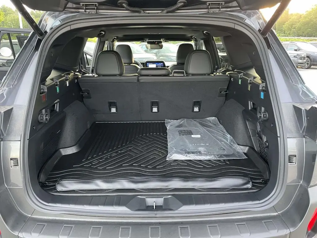 2026 Subaru Outback - $44,141