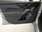 2019 Crosstrek Thumbnail 12