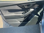 2019 Crosstrek Thumbnail 17