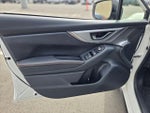 2022 Crosstrek Thumbnail 19