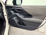 2024 Crosstrek Thumbnail 26