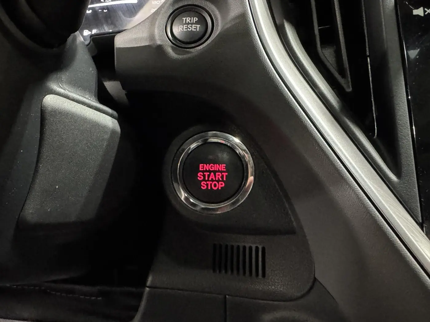 2024 Subaru Crosstrek - $27,098