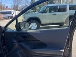 2024 Crosstrek Thumbnail 19