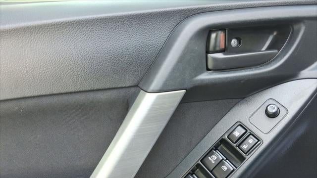 2016 Subaru Forester 2.5i