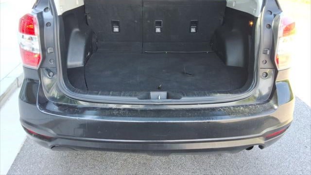 2016 Subaru Forester 2.5i