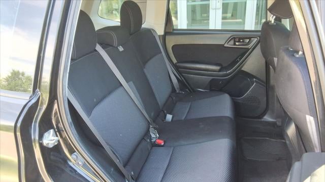 2016 Subaru Forester 2.5i