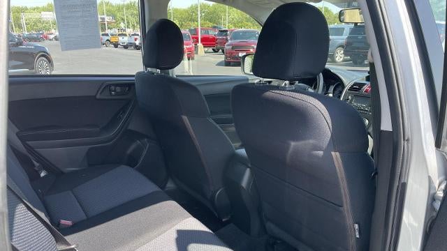 2014 Subaru Forester 2.5i