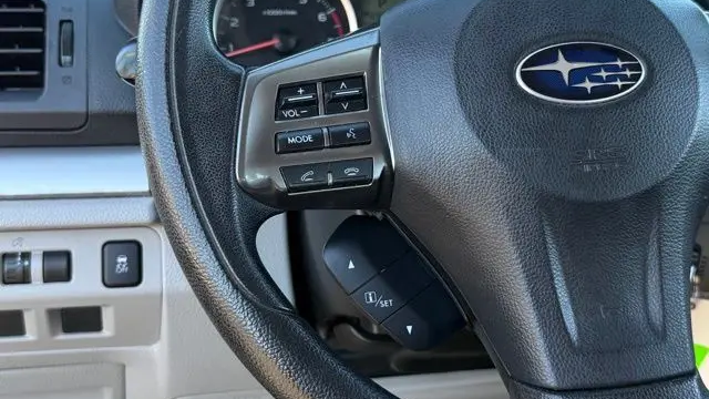 2015 Subaru Forester 2.5i