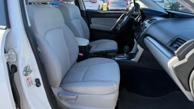 2015 Subaru Forester 2.5i