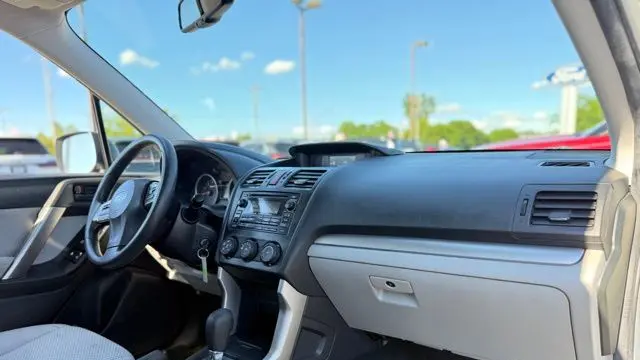 2015 Subaru Forester 2.5i
