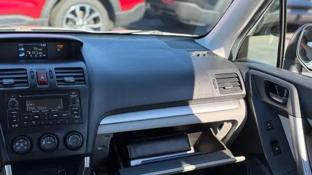 2015 Subaru Forester 2.5i