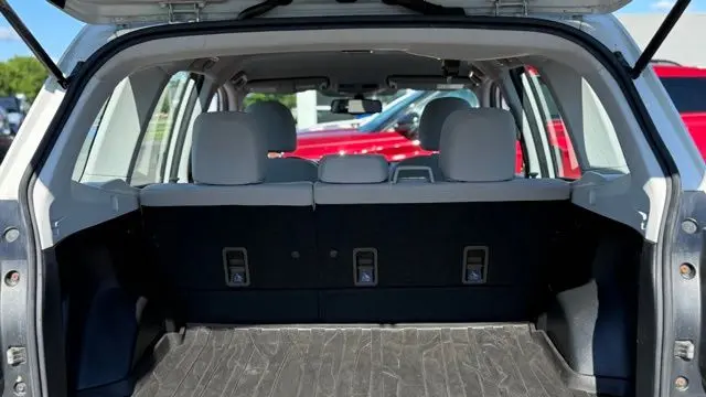 2015 Subaru Forester 2.5i