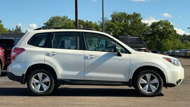 2015 Subaru Forester 2.5i