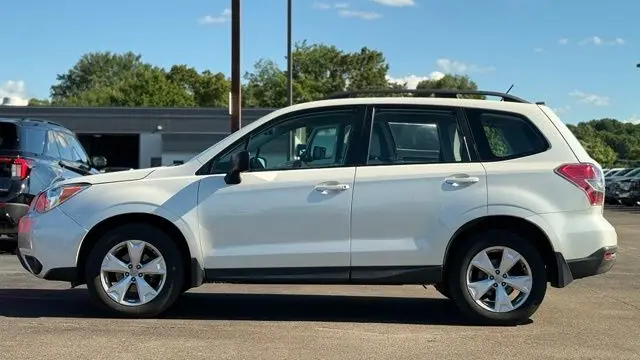 2015 Subaru Forester 2.5i