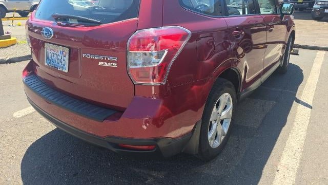 2015 Subaru Forester 2.5i