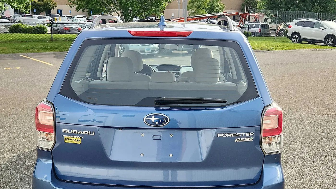 2017 Subaru Forester 2.5i
