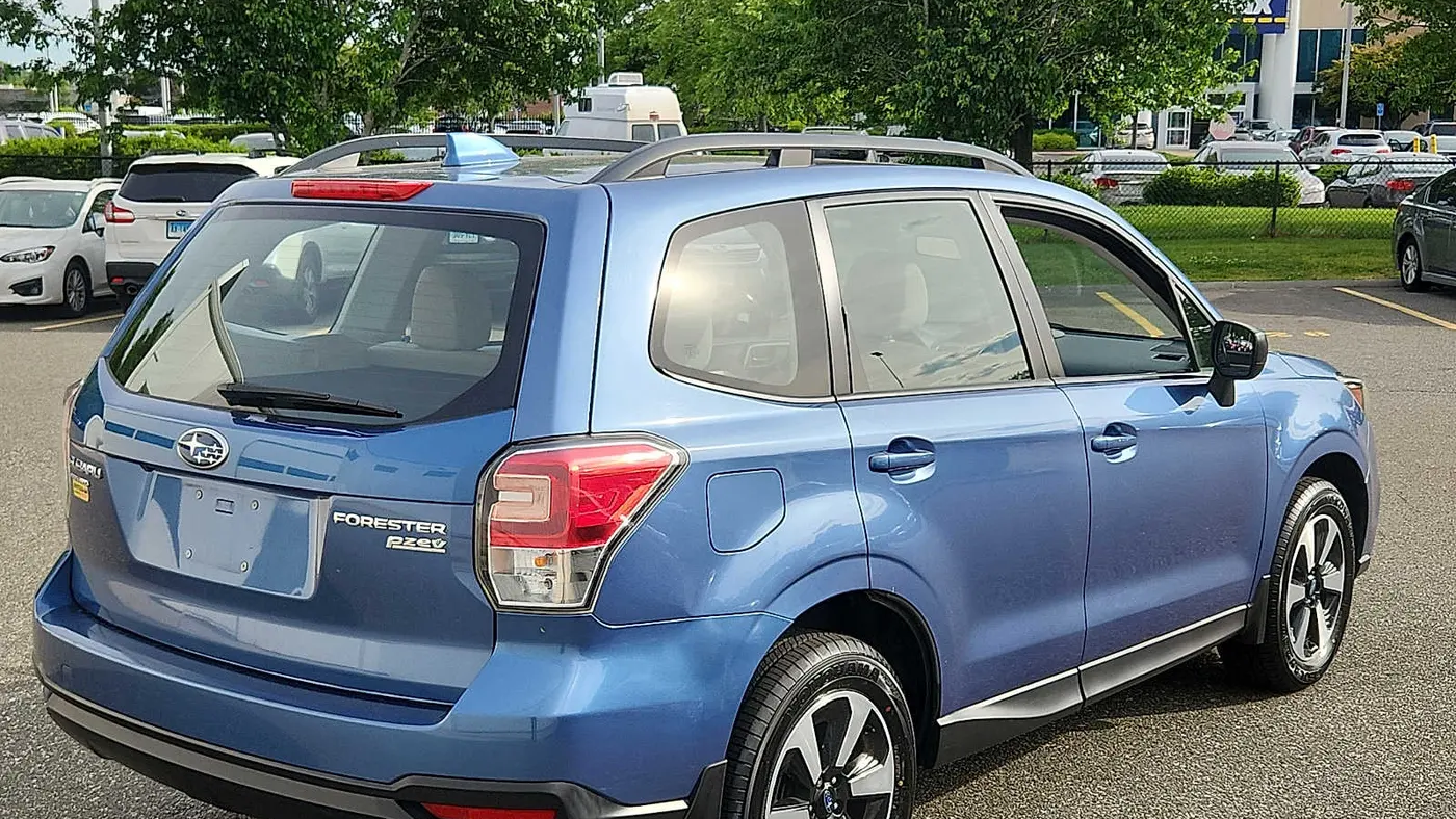 2017 Subaru Forester 2.5i