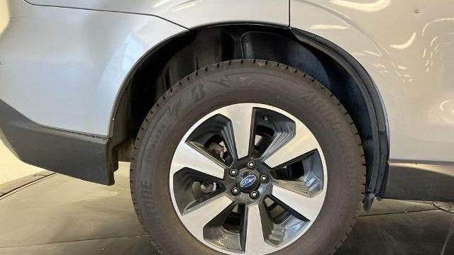 2017 Subaru Forester 2.5i