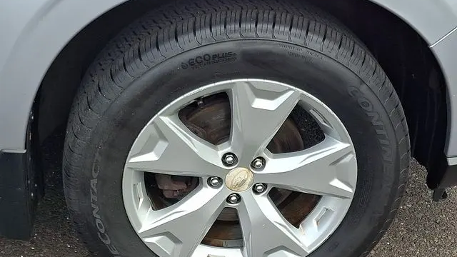 2016 Subaru Forester 2.5i