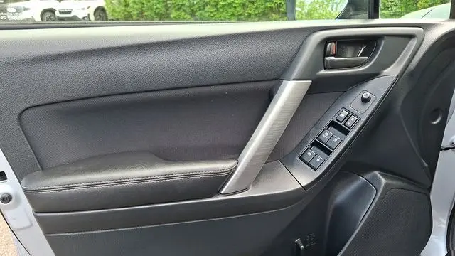 2016 Subaru Forester 2.5i