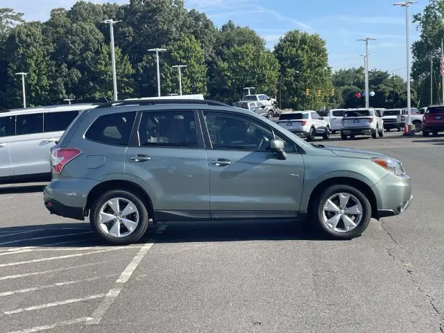 2015 Subaru Forester - $9,880