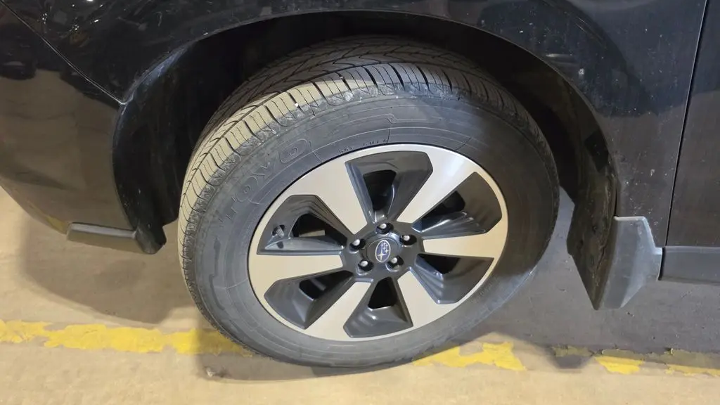 2018 Subaru Forester 2.5i Premium Black Edition