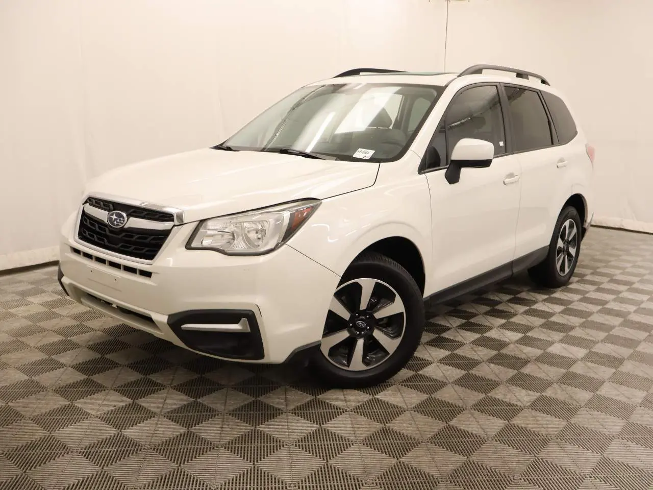2017 Subaru Forester - $8,666