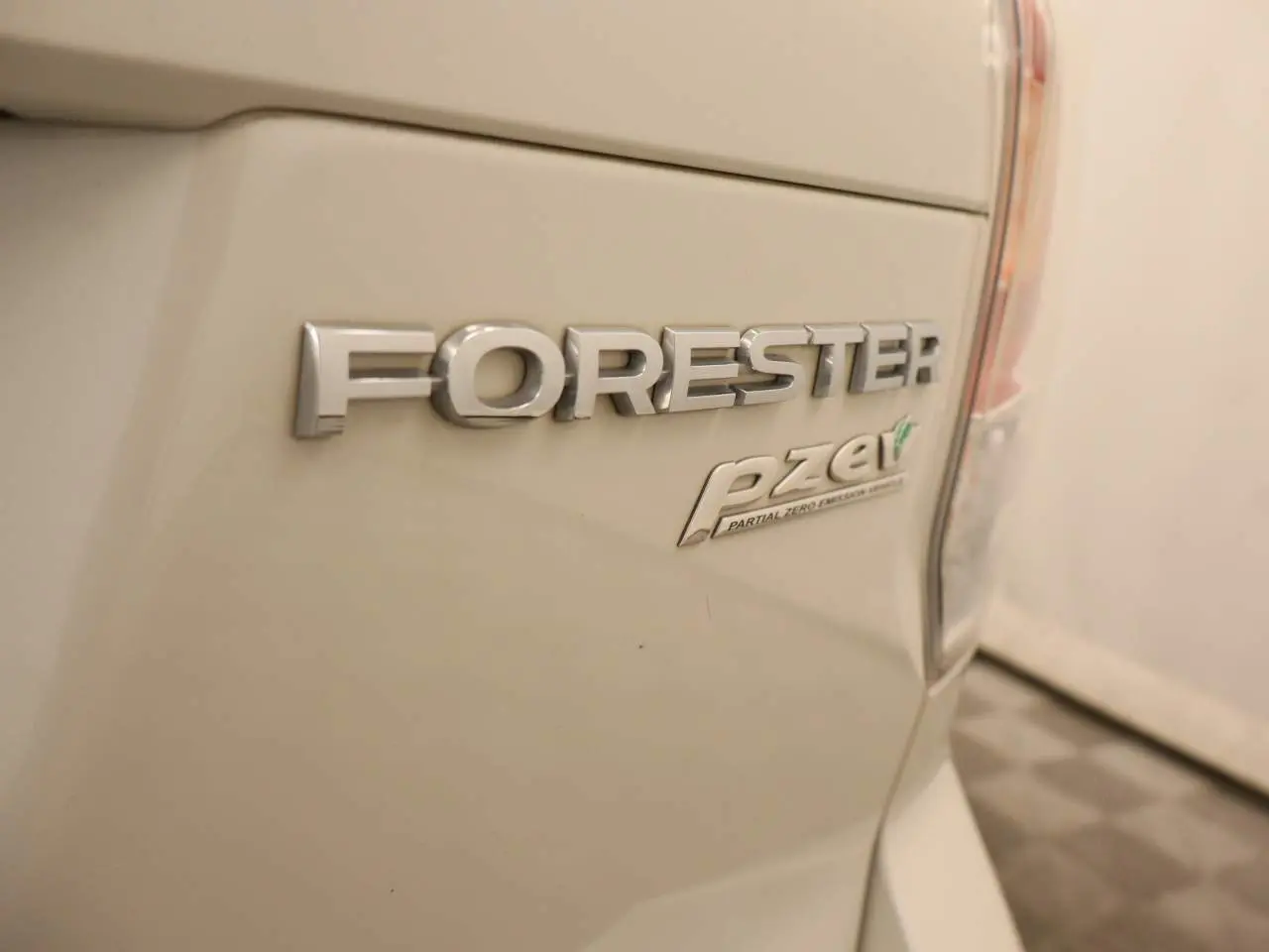 2017 Subaru Forester - $8,666