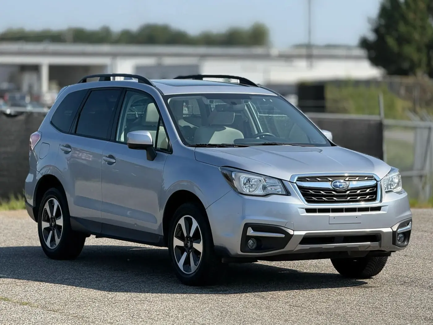2018 Subaru Forester - $12,950
