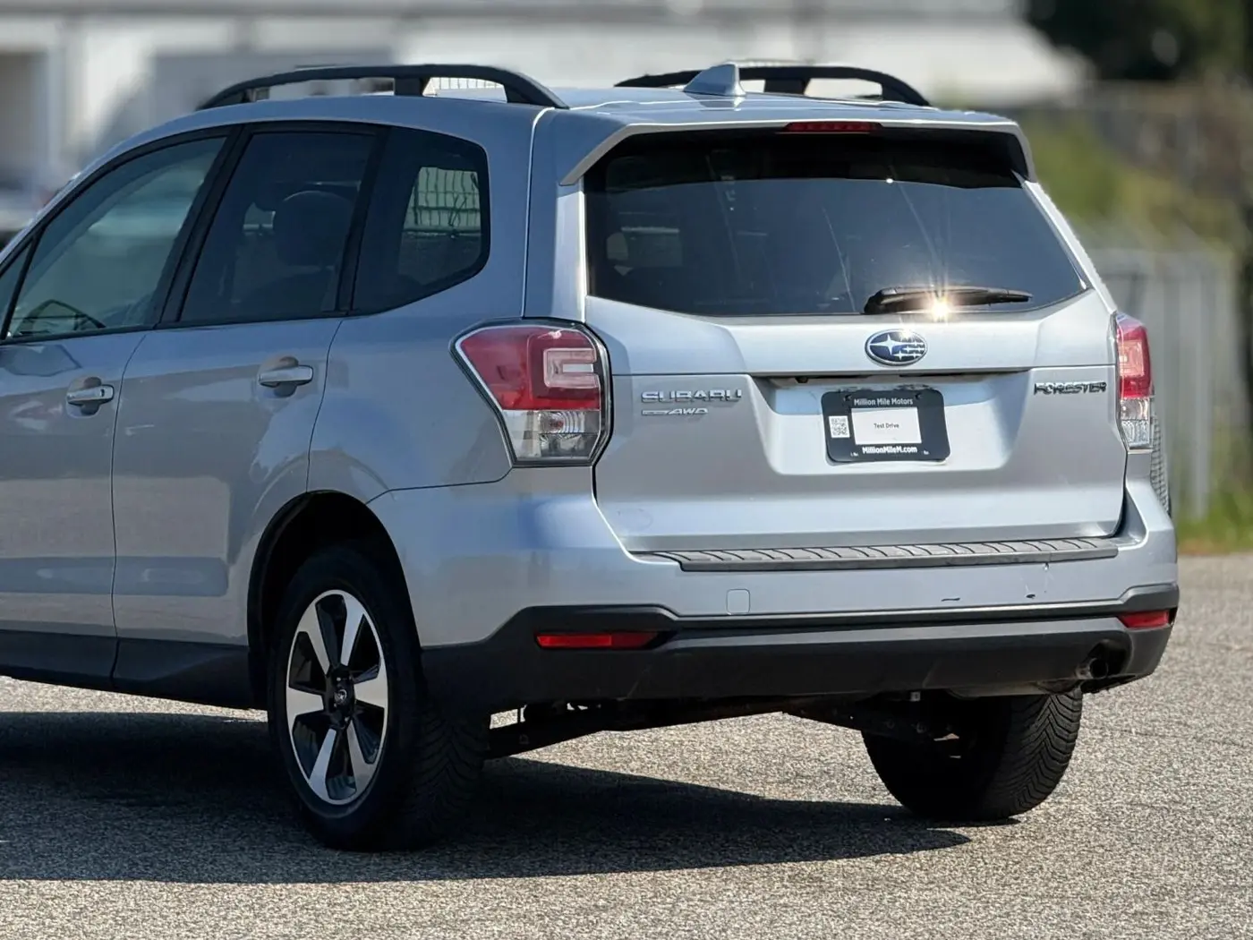 2018 Subaru Forester - $12,950