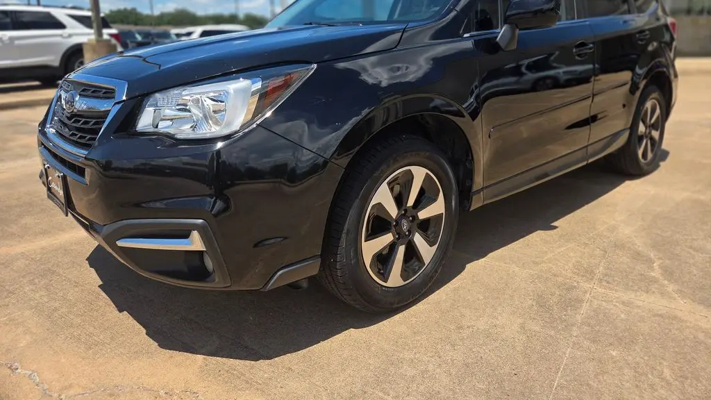 Preowned 2017 Subaru Forester 2.5i Limited for Sale