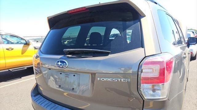 2017 Subaru Forester 2.5i Touring