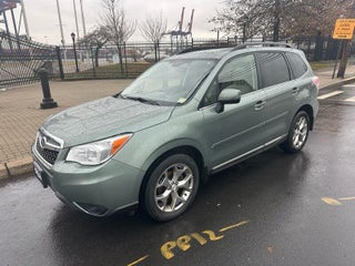2015 Subaru Forester with Jasmine Green Metallic Exterior