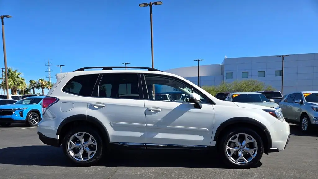 2017 Subaru Forester 2.5i Touring