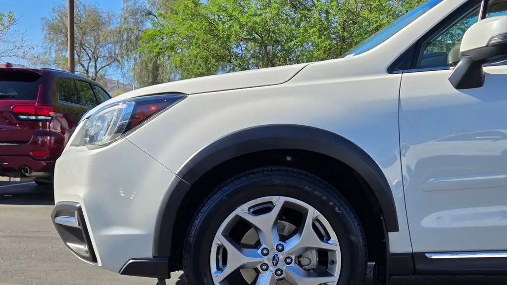 2017 Subaru Forester 2.5i Touring