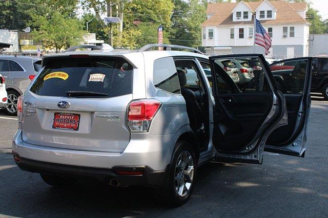 2017 Subaru Forester - $12,989