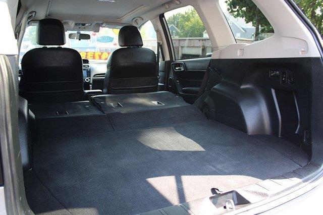 2017 Subaru Forester - $12,989