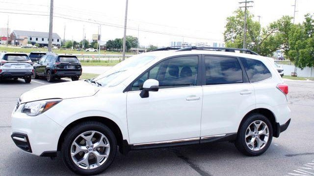 2017 Subaru Forester 2.5i Touring