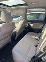 2016 Forester Thumbnail 4