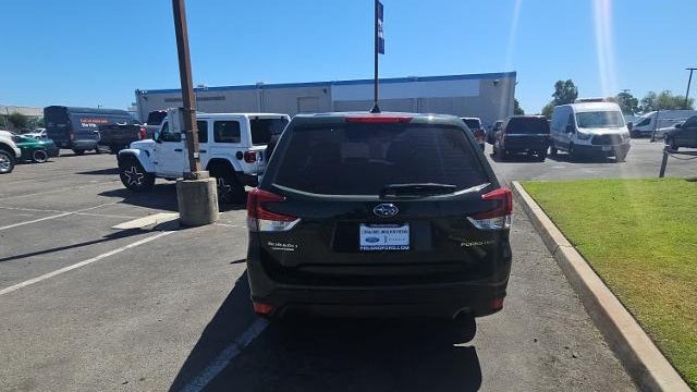 2023 Subaru Forester Base