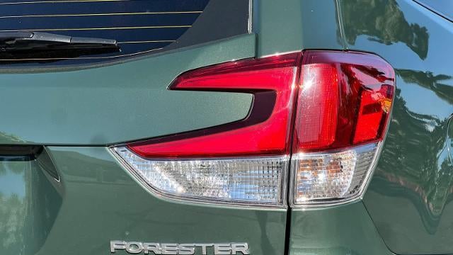 2023 Subaru Forester Base