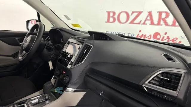 2024 Subaru Forester Base