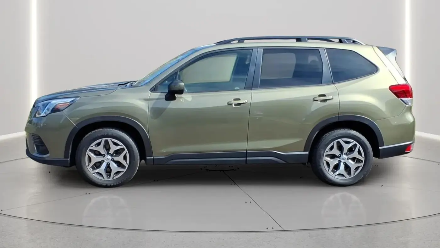 2024 Subaru Forester Premium