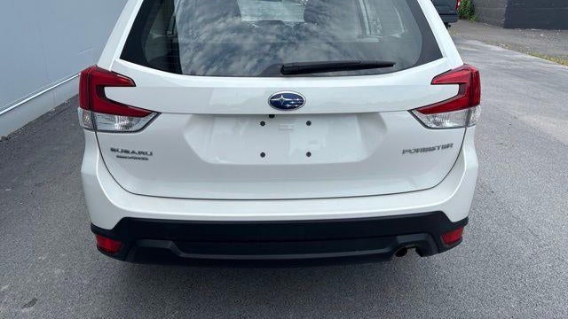 2023 Subaru Forester Base